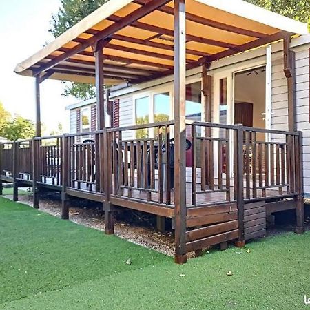Le Moorea Mobilhome Camping Le Montourey 4 Etoiles Fréjus 外观 照片