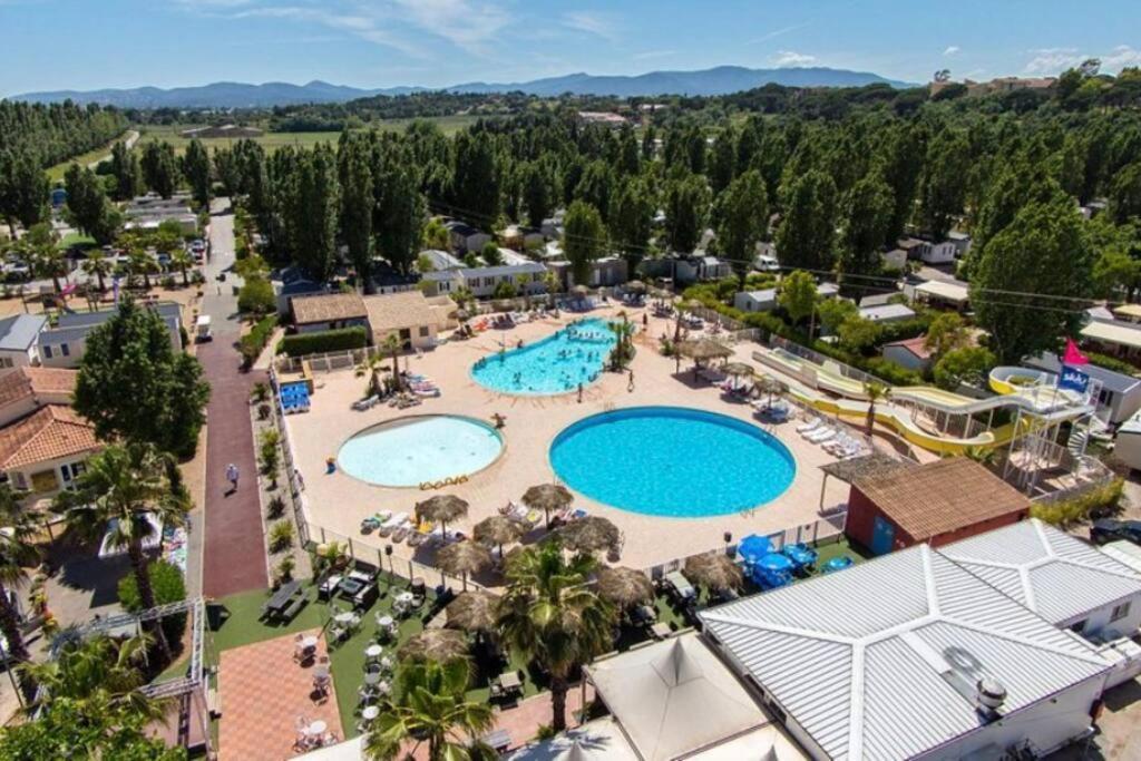 Le Moorea Mobilhome Camping Le Montourey 4 Etoiles Fréjus 外观 照片