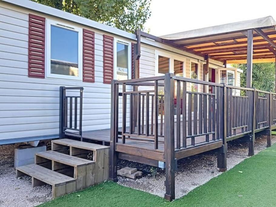 Le Moorea Mobilhome Camping Le Montourey 4 Etoiles Fréjus 外观 照片